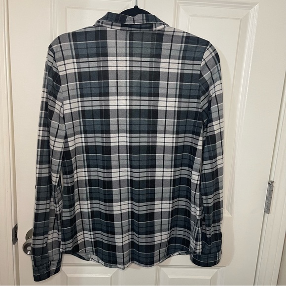 Plaid button shirt - Picture 2 of 6